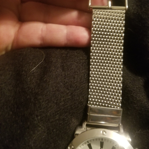 Reduction Sporty Gun Metal WATCH - Picture 9 of 14